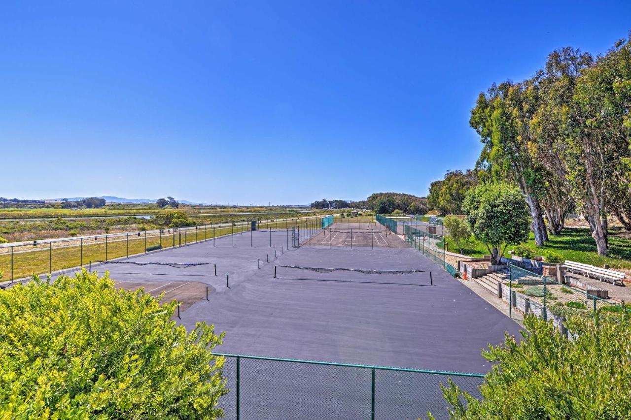 Beachfront Condo With Monterey Bay Views! Watsonville Exterior photo